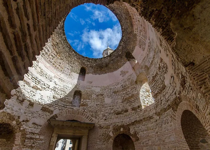 Penthouse 스플리트