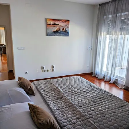 Apartman Penthouse *